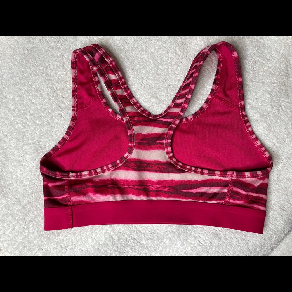 Nike Pro - Picture 2 of 4